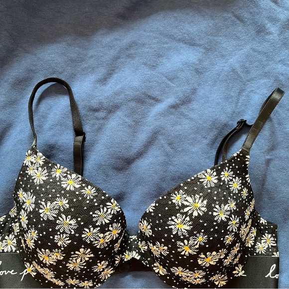 PINK Wear Everywhere Push Up Bra Floral Daisies Underwire Lace Black 34C - Picture 9 of 12